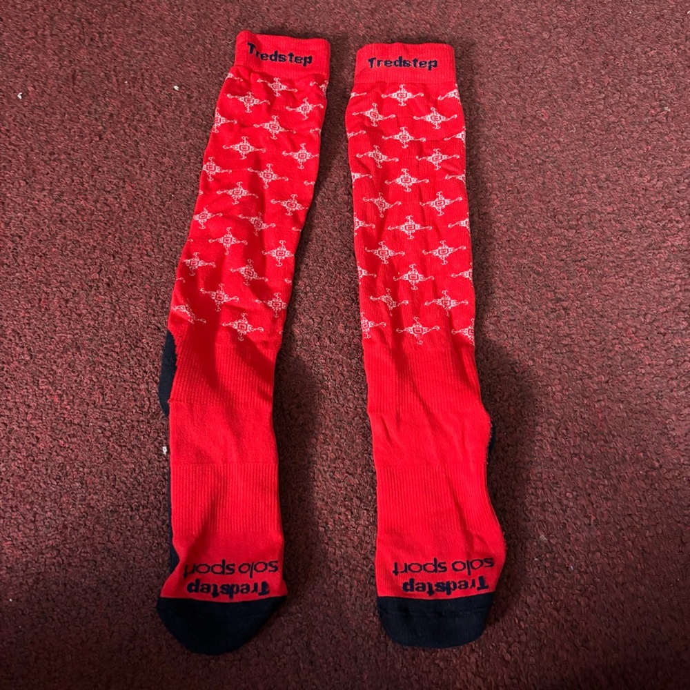 Tredstep solo sport knee high socks